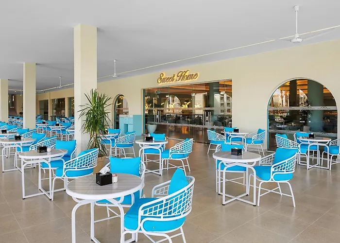 Pickalbatros Dana Beach Resort - Aqua Park Hurghada